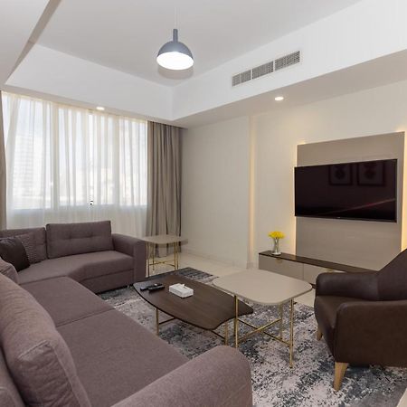 Platinum Coast Hotel Apartments Fujairah Eksteriør billede Living room