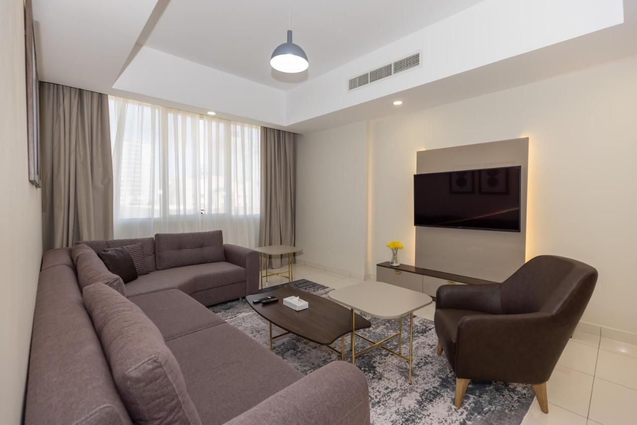 Platinum Coast Hotel Apartments Fujairah Eksteriør billede Living room
